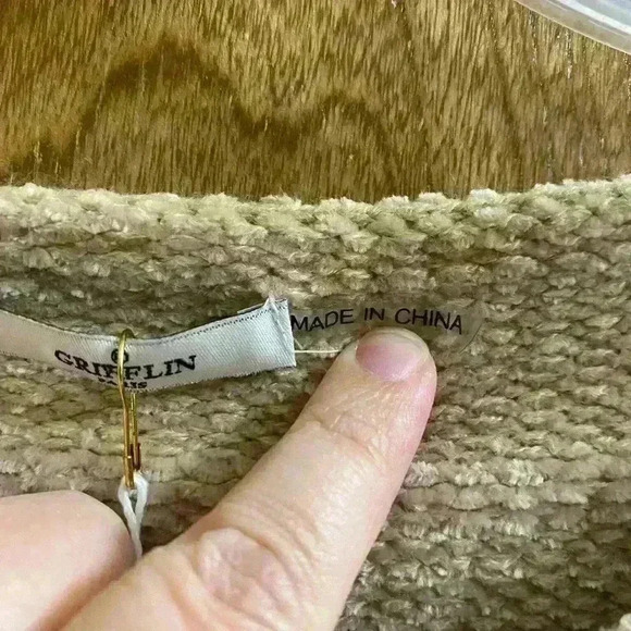 Grifflin Distressed Ripped Sweater with Multicolored Sequins Tan Size S/M Soft - Picture 3 of 12